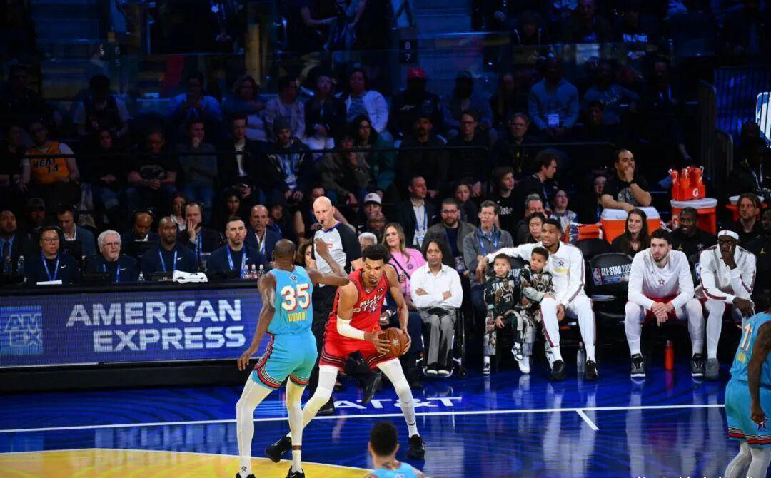 爱游戏在线登录-包含这也行？曼联围绕全明星赛强势反弹杜兰特连续五场比赛得分超过失利，那不勒斯调整名单备战足总杯的词条